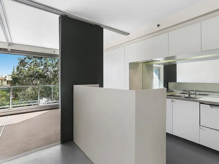 Fourth view of Homely apartment listing, 402/1 Francis Street, Darlinghurst NSW 2010