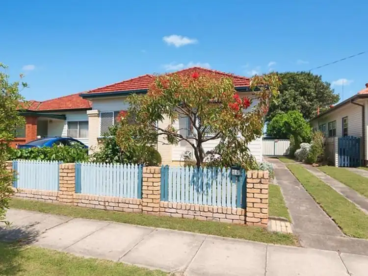 18 Avon Street, Mayfield NSW 2304