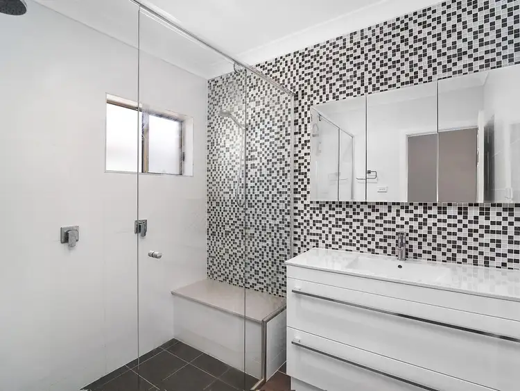 Fifth view of Homely villa listing, 1/109 Darling Street, Broadmeadow NSW 2292
