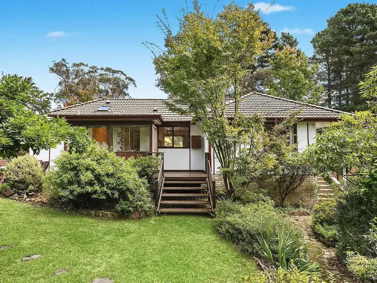 8 Jubilee Avenue, Blackheath NSW 2785