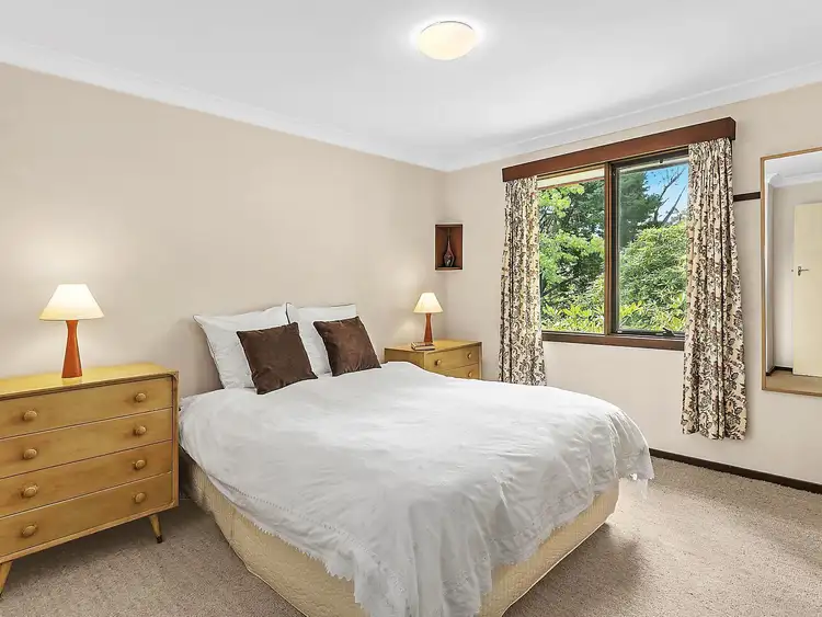 Fourth view of Homely house listing, 8 Jubilee Avenue, Blackheath NSW 2785