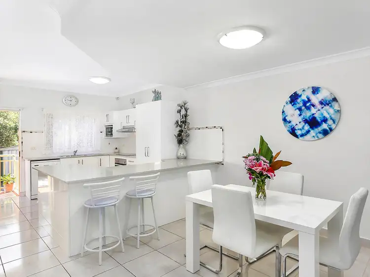 Second view of Homely townhouse listing, 2/324 Hector Street, Bass Hill NSW 2197