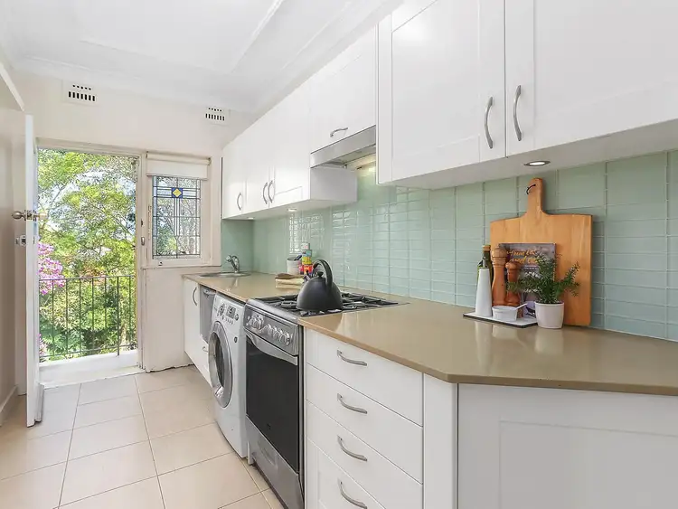 Third view of Homely apartment listing, 3/10 Figtree Avenue, Randwick NSW 2031