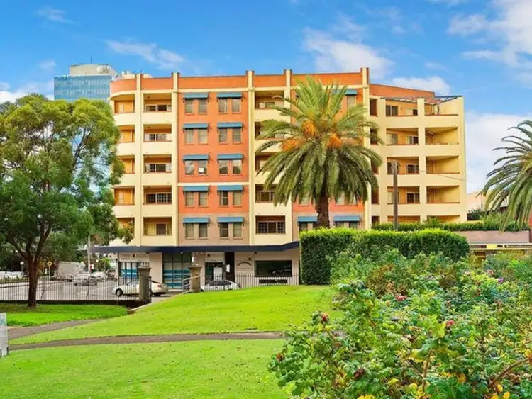 40/1 Macquarie Street, Parramatta NSW 2150