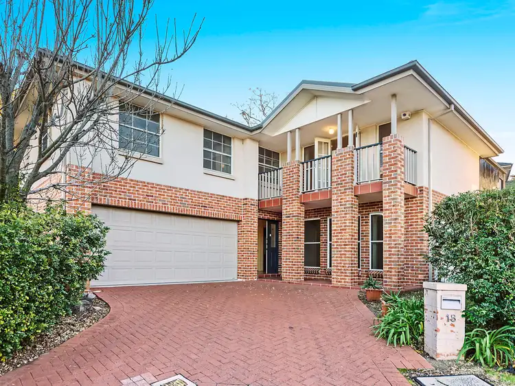 18 Riverview Place, Oatlands NSW 2117
