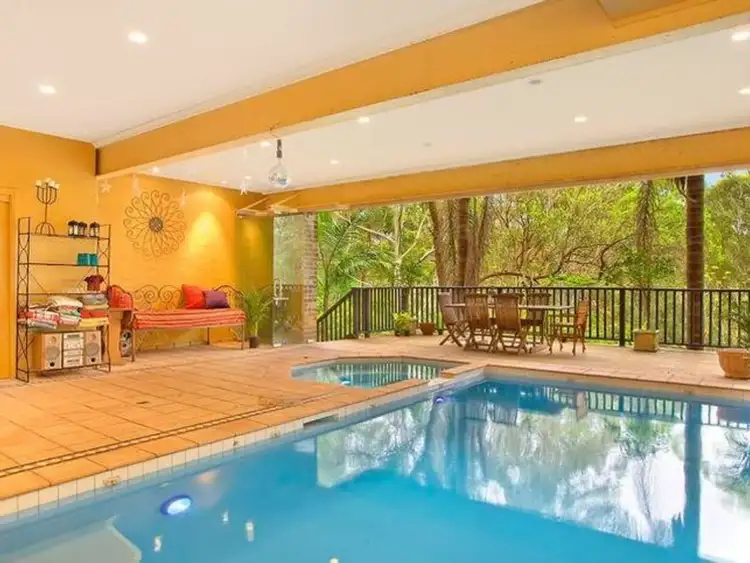 11 Yarralumla Drive, Carlingford NSW 2118