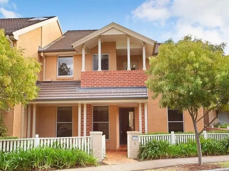 5 Hunterford Crescent, Oatlands NSW 2117
