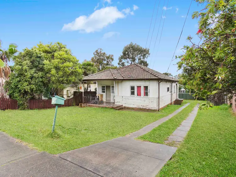 19 Targo Road, Pendle Hill NSW 2145