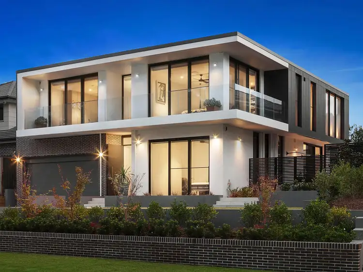 19 Applegum Crescent, Kellyville NSW 2155