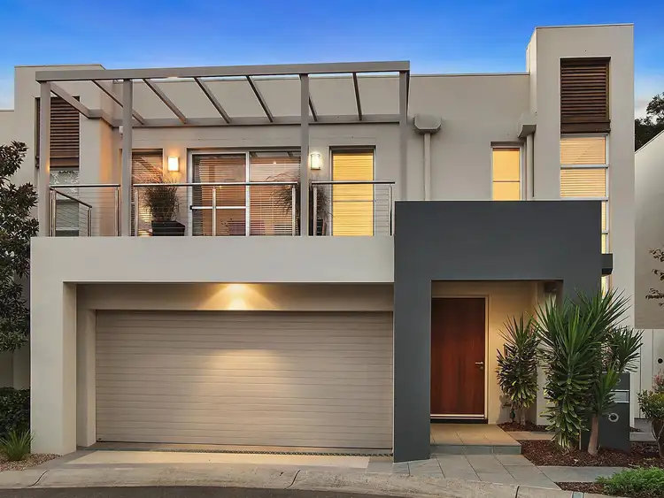 32 Waterstone Crescent, Bella Vista NSW 2153