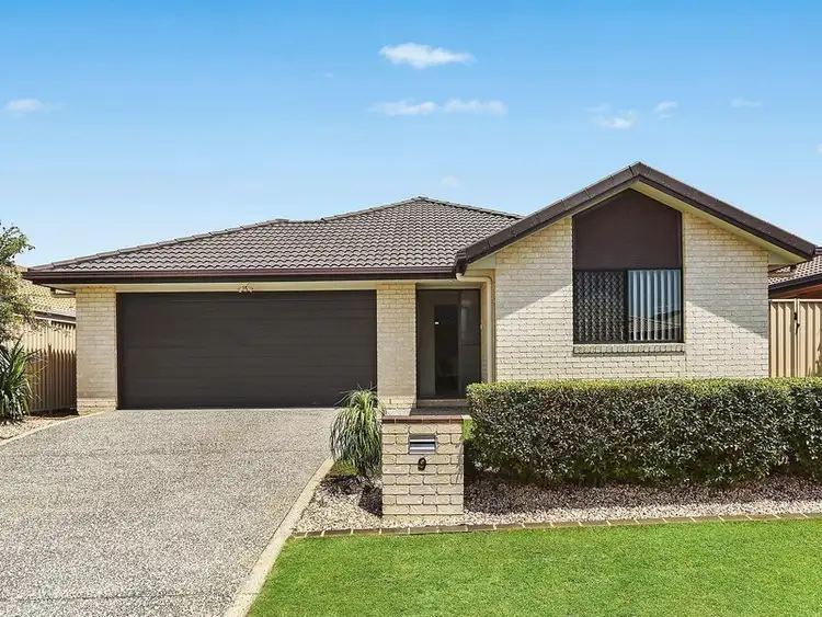 9 Cola Crescent, Wynnum West QLD 4178