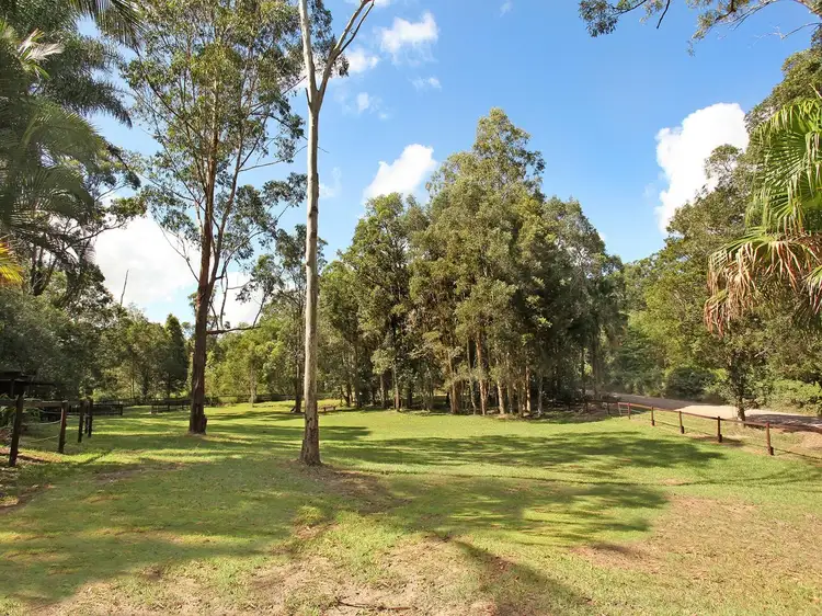 240 Sippy Creek Road, Tanawha QLD 4556
