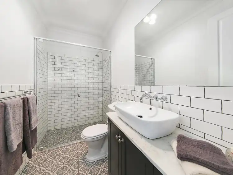 Third view of Homely apartment listing, 1/164 Mary Street, East Toowoomba QLD 4350