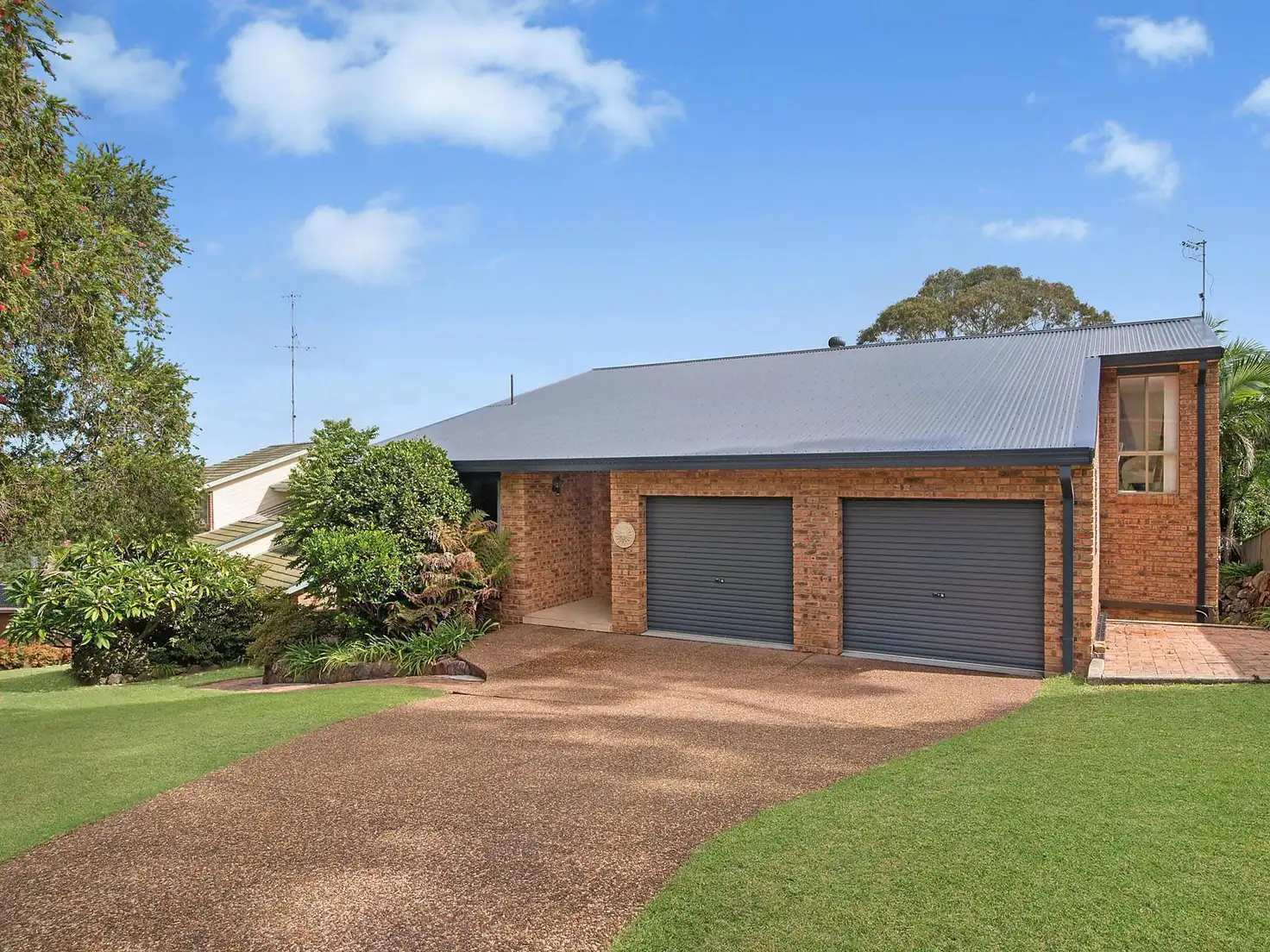 Main view of Homely house listing, 4 Clearbrook Close, Eleebana NSW 2282