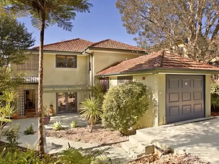 15 Weetalibah Road, Northbridge NSW 2063