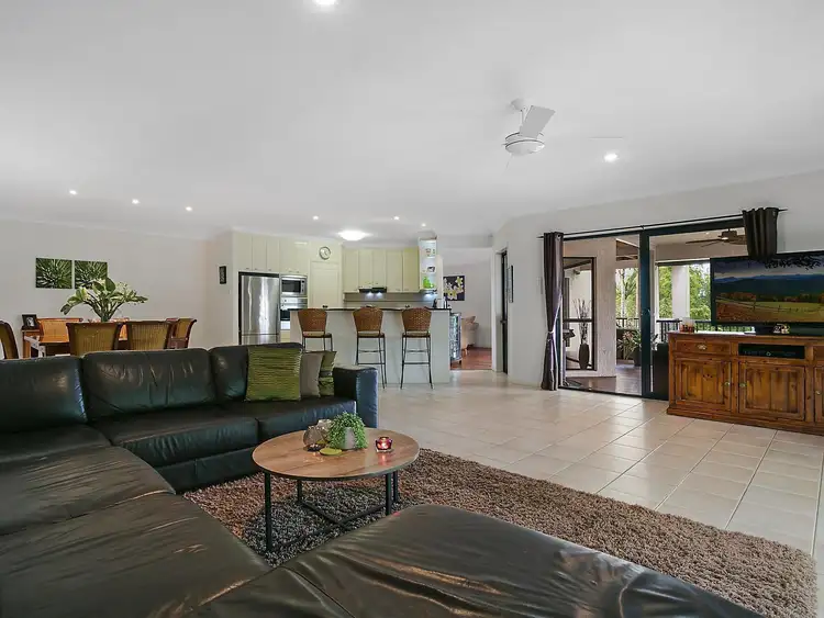 Sixth view of Homely house listing, 9 Moncrieff Court, Mount Ommaney QLD 4074