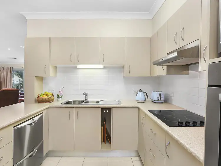 Fifth view of Homely house listing, 4 Ollie Place, Castle Hill NSW 2154