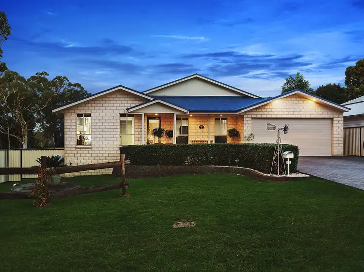 17 Jilliby Street, Wyee NSW 2259