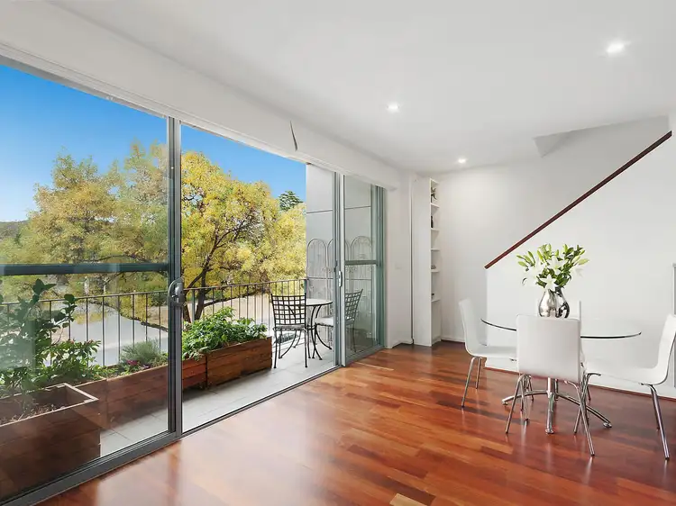 10/10 Macpherson Street, O'connor ACT 2602