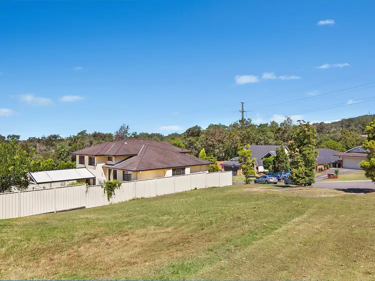 10 Coachmans Place, Mardi NSW 2259