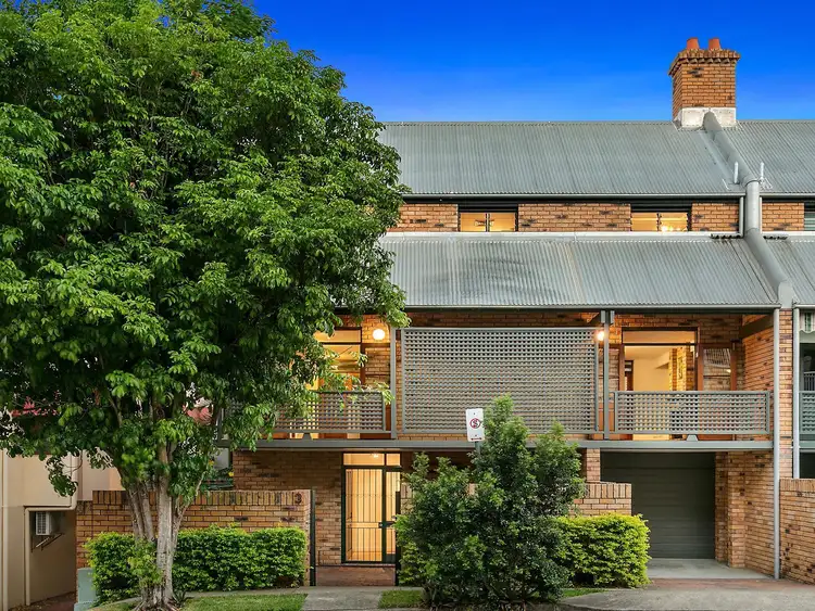 Main view of Homely house listing, 3/257 Boundary Street, Spring Hill QLD 4000