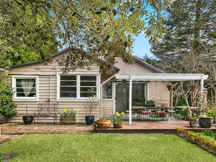 Seventh view of Homely house listing, 8 Russell Road, Leura NSW 2780