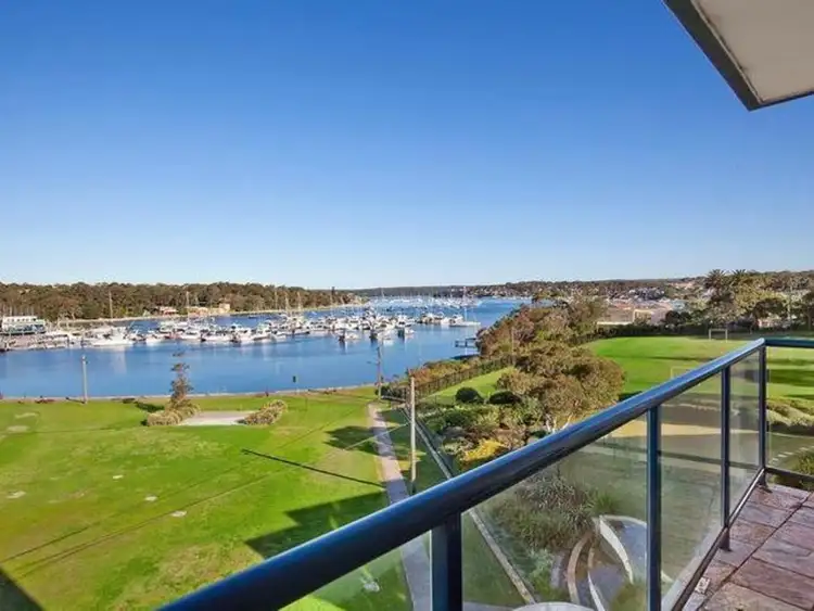 10/8 Deeban Walk, Cronulla NSW 2230