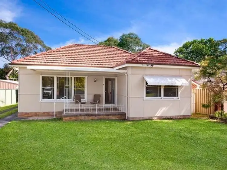 2 Cross Street, Miranda NSW 2228