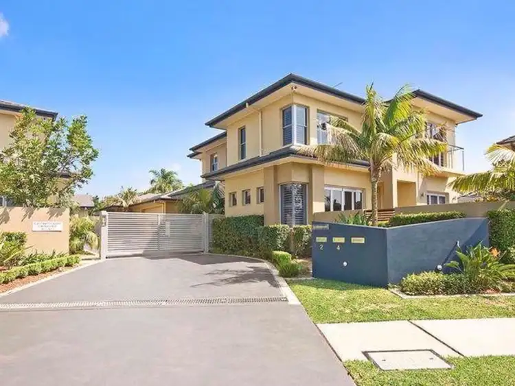 Third view of Homely townhouse listing, 2/1 Coronation Avenue, Cronulla NSW 2230