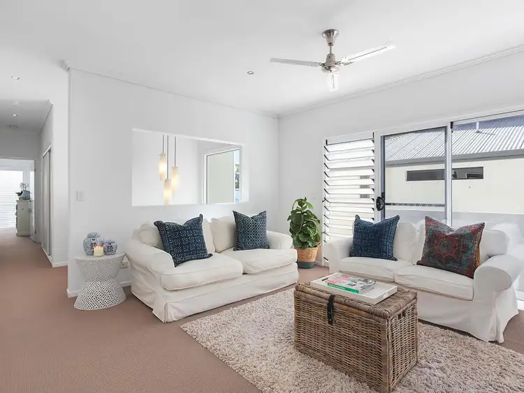 Fourth view of Homely villa listing, 1/3 Sandown Avenue, Bundall QLD 4217