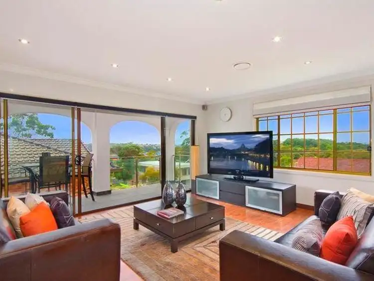 17 Venetia Street, Sylvania NSW 2224