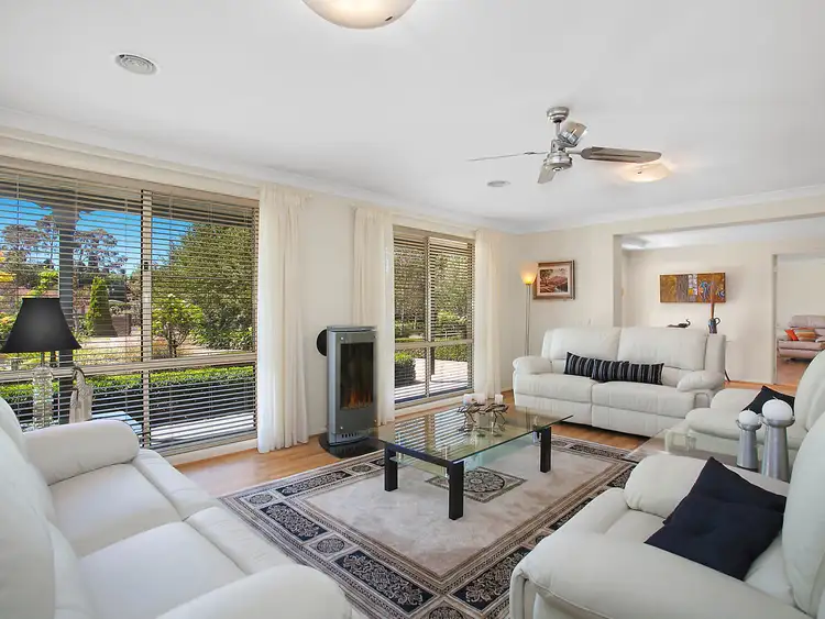 19 Stratford Way, Burradoo NSW 2576