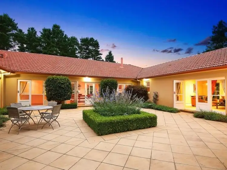 25 Werrington Street, Burradoo NSW 2576