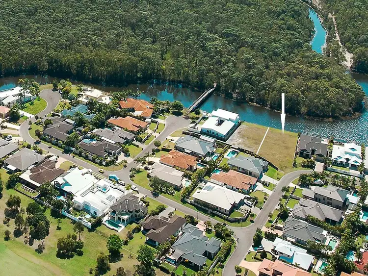 10 Wallaby Circuit, Pelican Waters QLD 4551