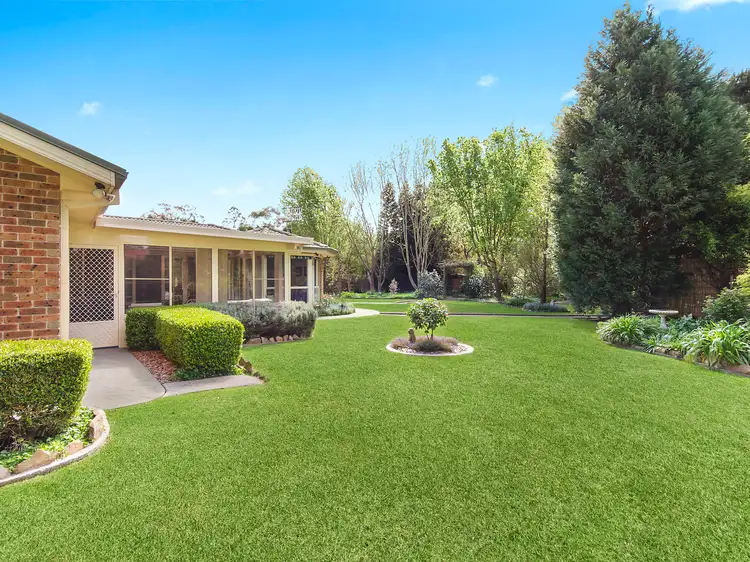 11 Cypress Parade, Bowral NSW 2576