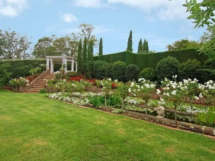 198 Oxley Drive, Mittagong NSW 2575