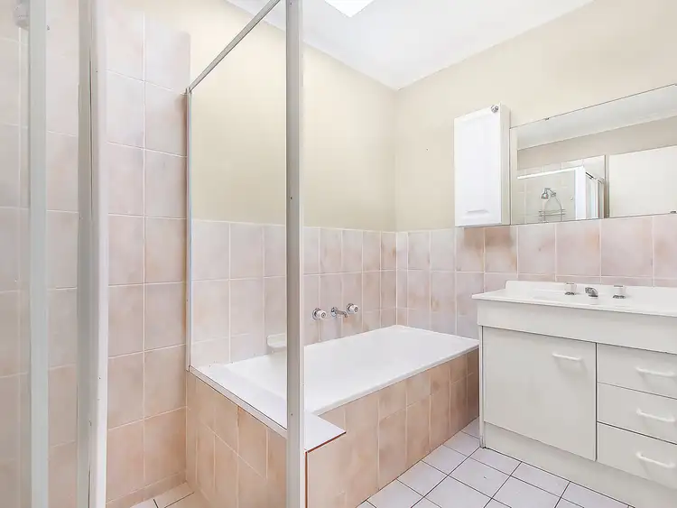 Fifth view of Homely house listing, 41 Carina Street, Ngunnawal ACT 2913