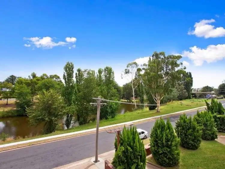 Fourth view of Homely apartment listing, 2/30 Trinculo Place, Queanbeyan East NSW 2620