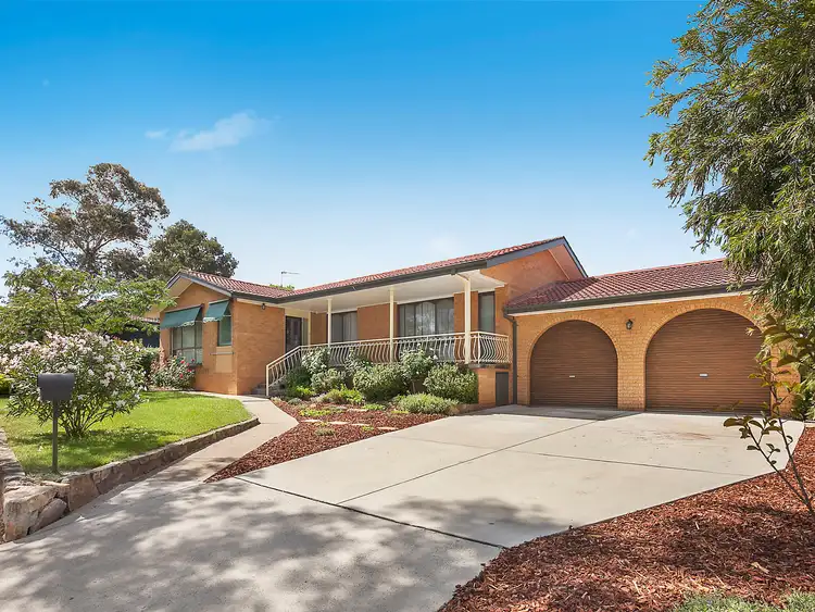 4 Finnerty Place, Kambah ACT 2902