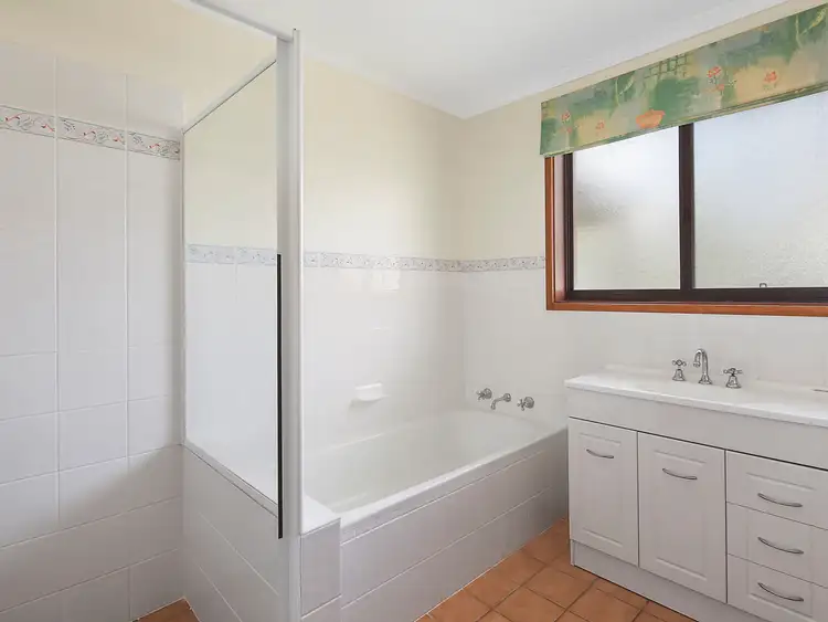 Sixth view of Homely house listing, 4 Finnerty Place, Kambah ACT 2902