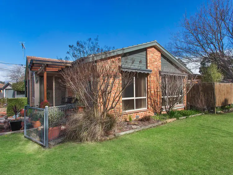 9 Coglin Place, Kambah ACT 2902
