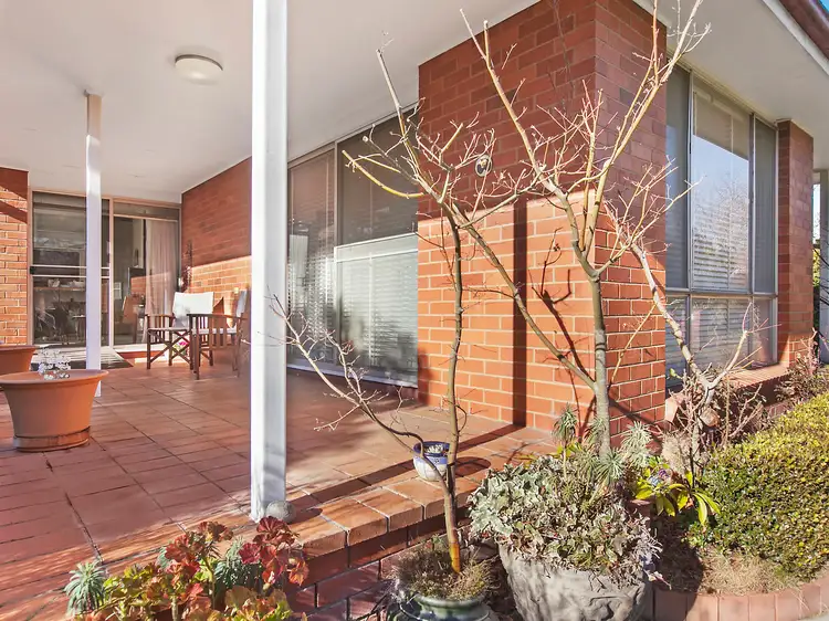 Second view of Homely house listing, 8 Verran Place, Curtin ACT 2605