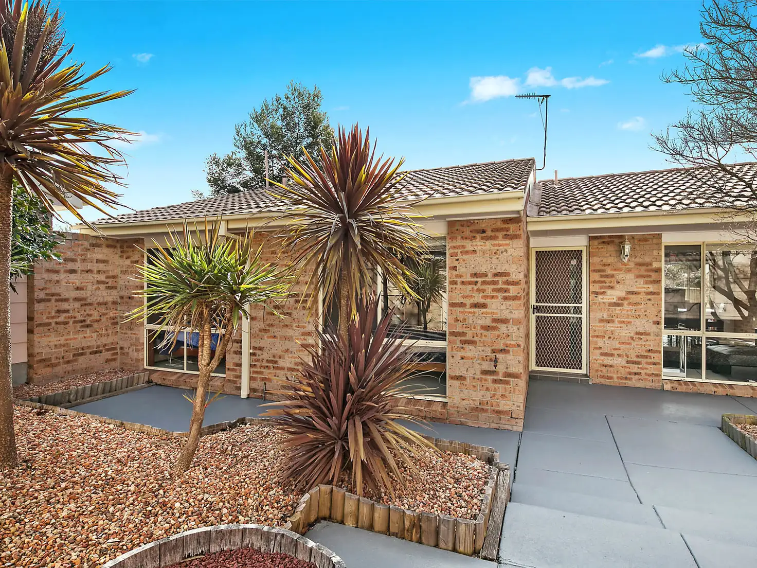 Main view of Homely townhouse listing, 19/22 Burdett Crescent, Theodore ACT 2905