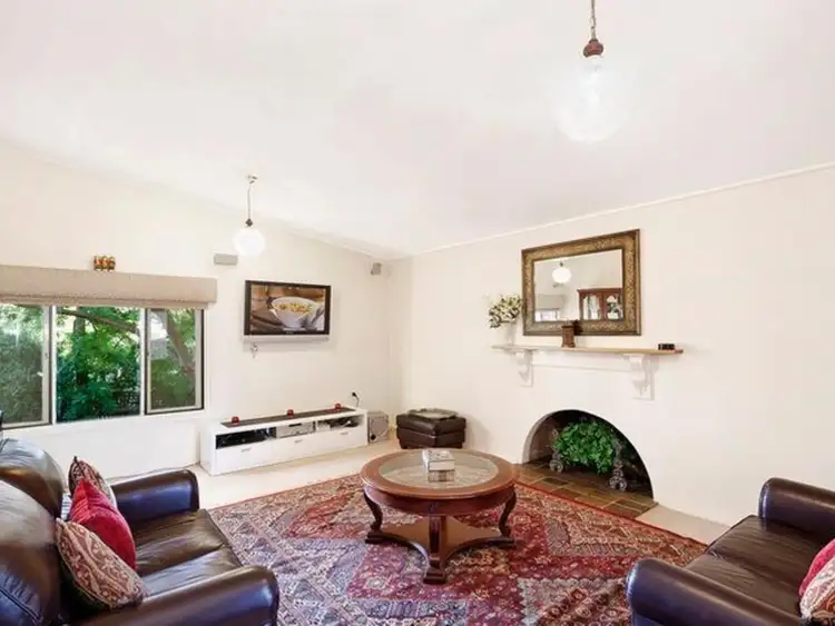 Fourth view of Homely house listing, 4 Hawkesbury Crescent, Farrer ACT 2607