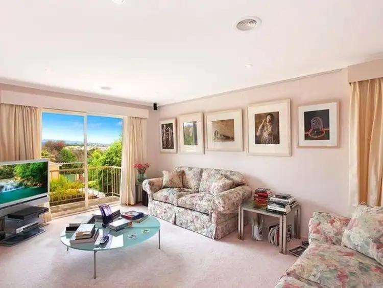 Main view of Homely townhouse listing, 13/11 Derrington Crescent, Bonython ACT 2905