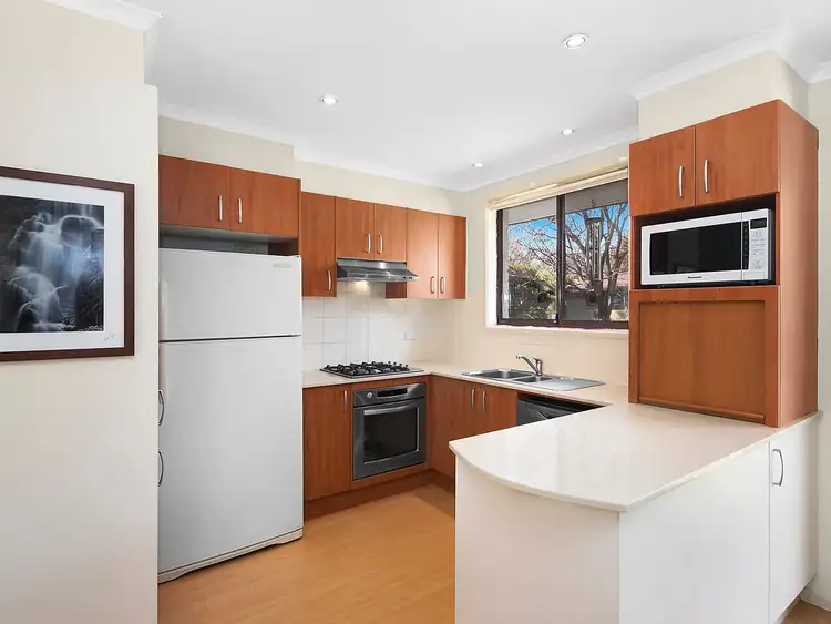 104 Bacchus Circuit, Kambah ACT 2902