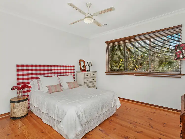 Sixth view of Homely house listing, 5 Dale Circuit, Kambah ACT 2902