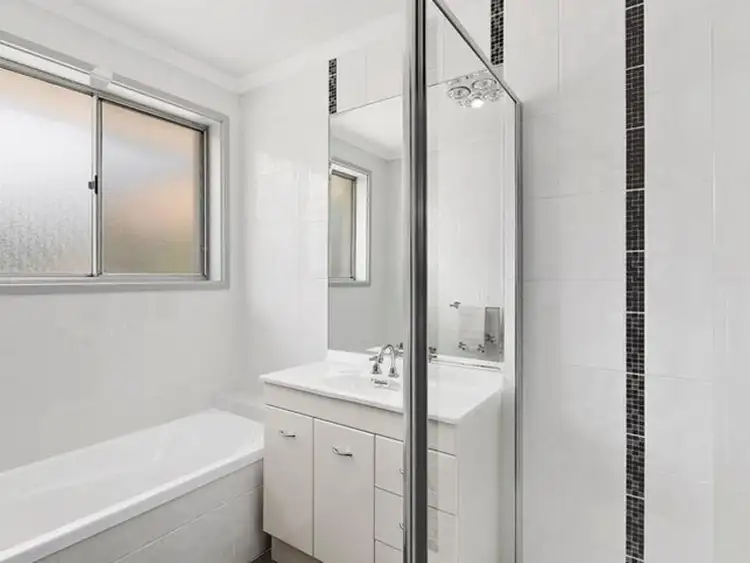 Sixth view of Homely house listing, 81 Summerland Circuit, Kambah ACT 2902