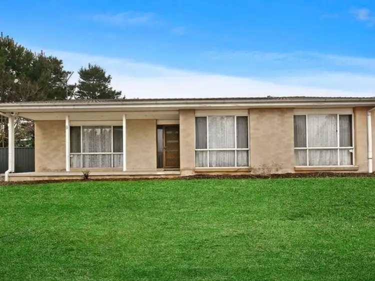 9 Outtrim Avenue, Calwell ACT 2905