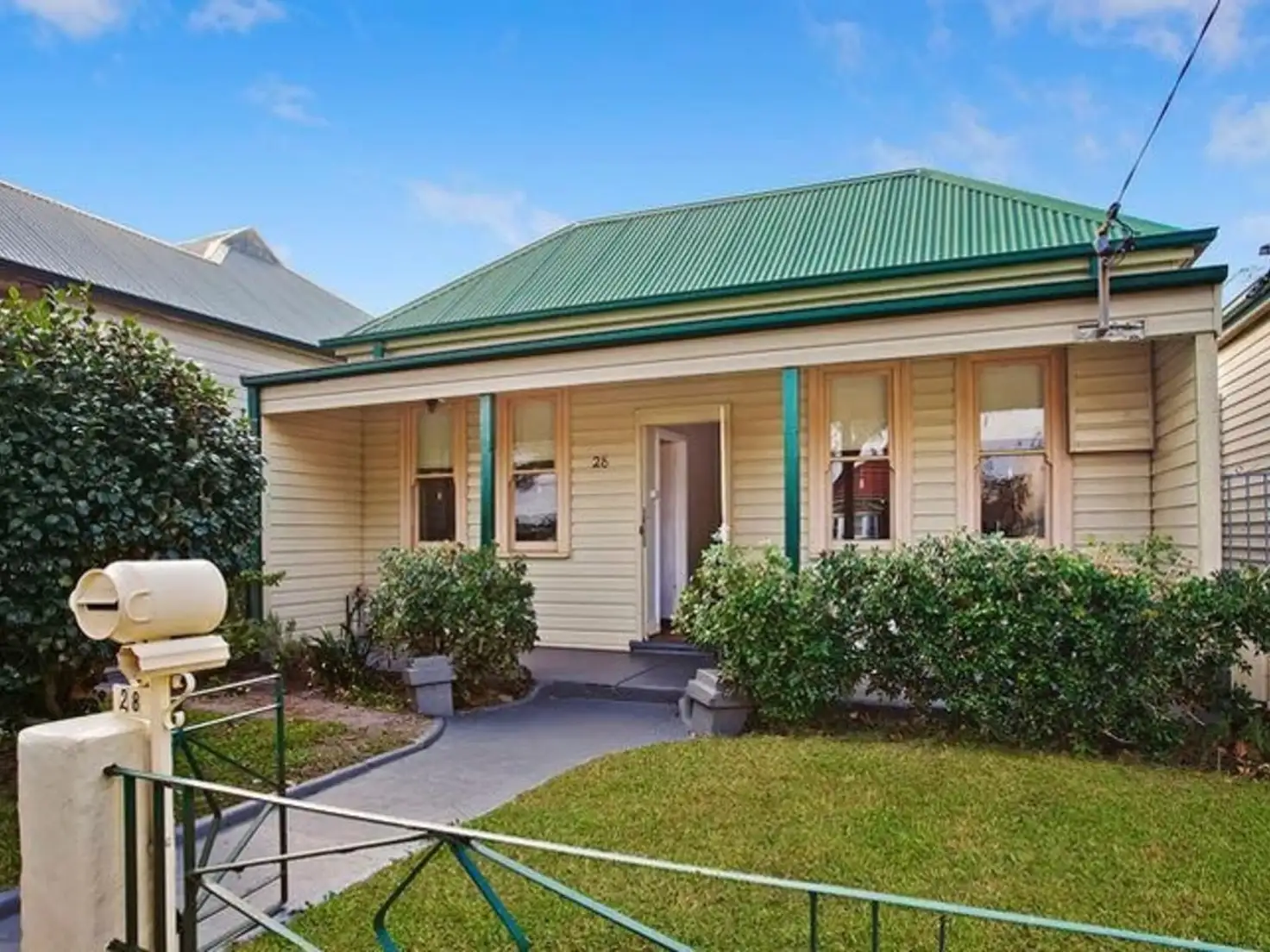 Main view of Homely house listing, 28 Frogmore Street, Mascot NSW 2020